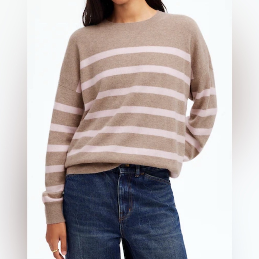 NWT Madewell Cashmere Relaxed Crewneck Sweater (sold out on Madewell website)!